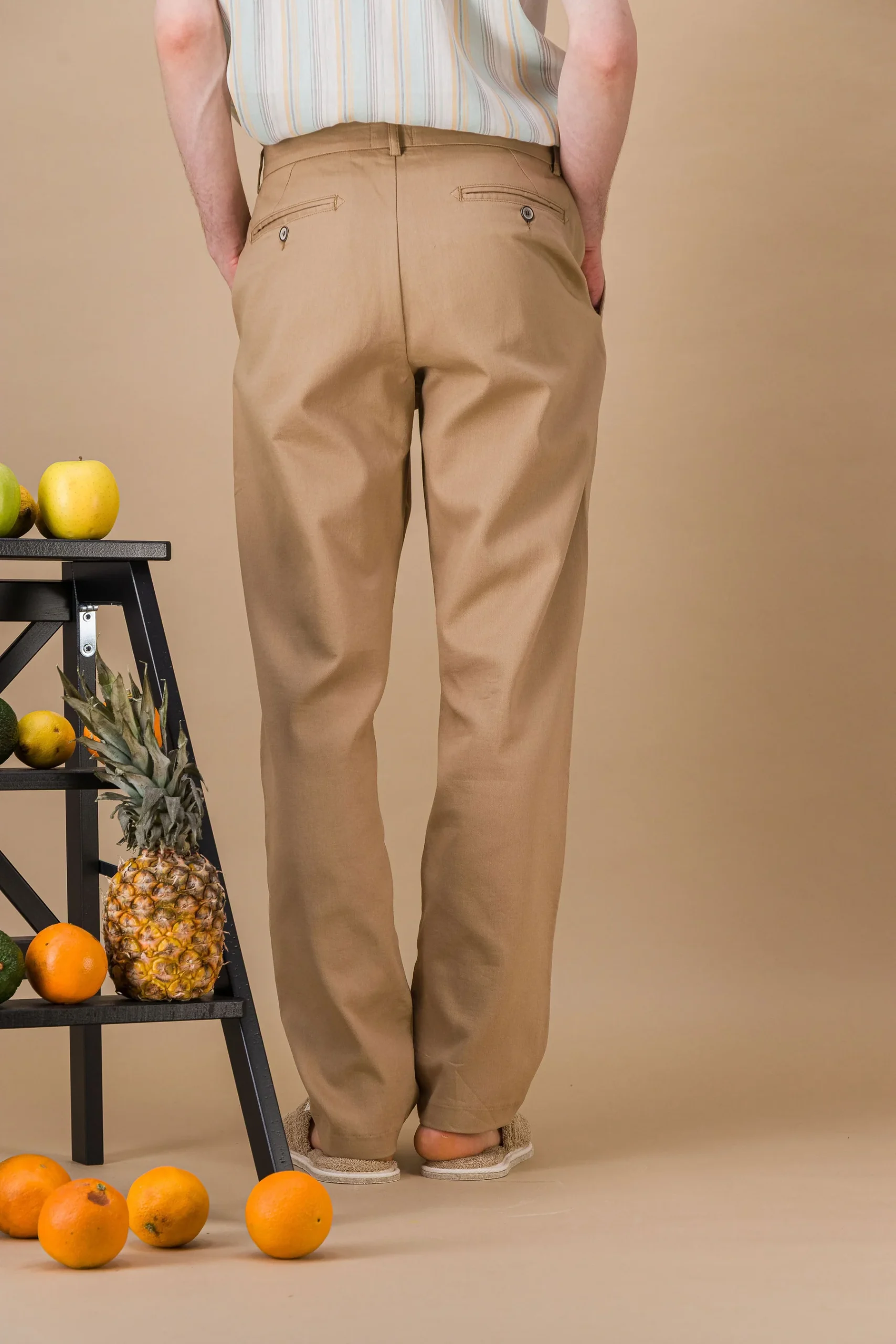 City trousers lightweight organic cotton beige - Image 4