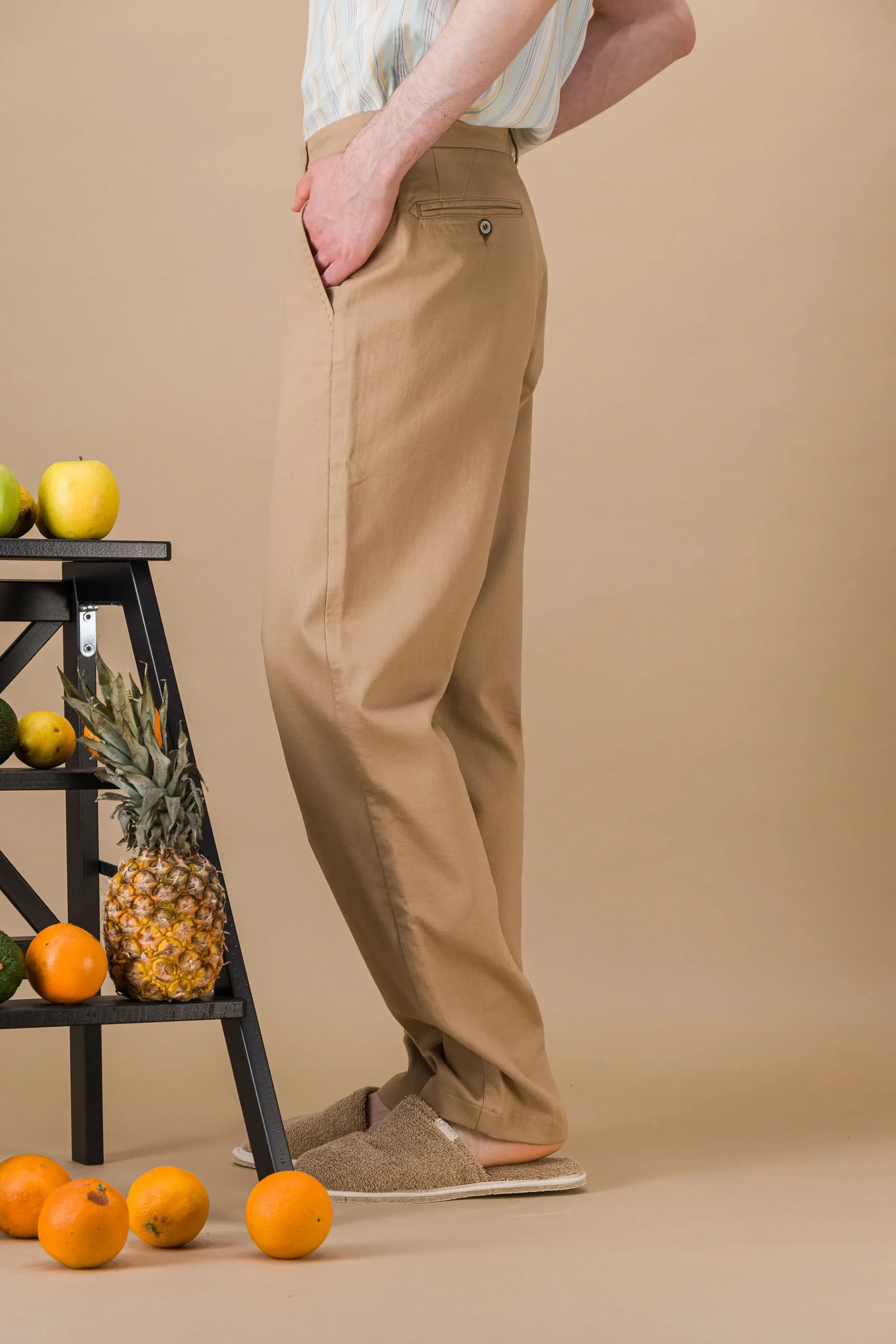 City trousers lightweight organic cotton beige - Image 3