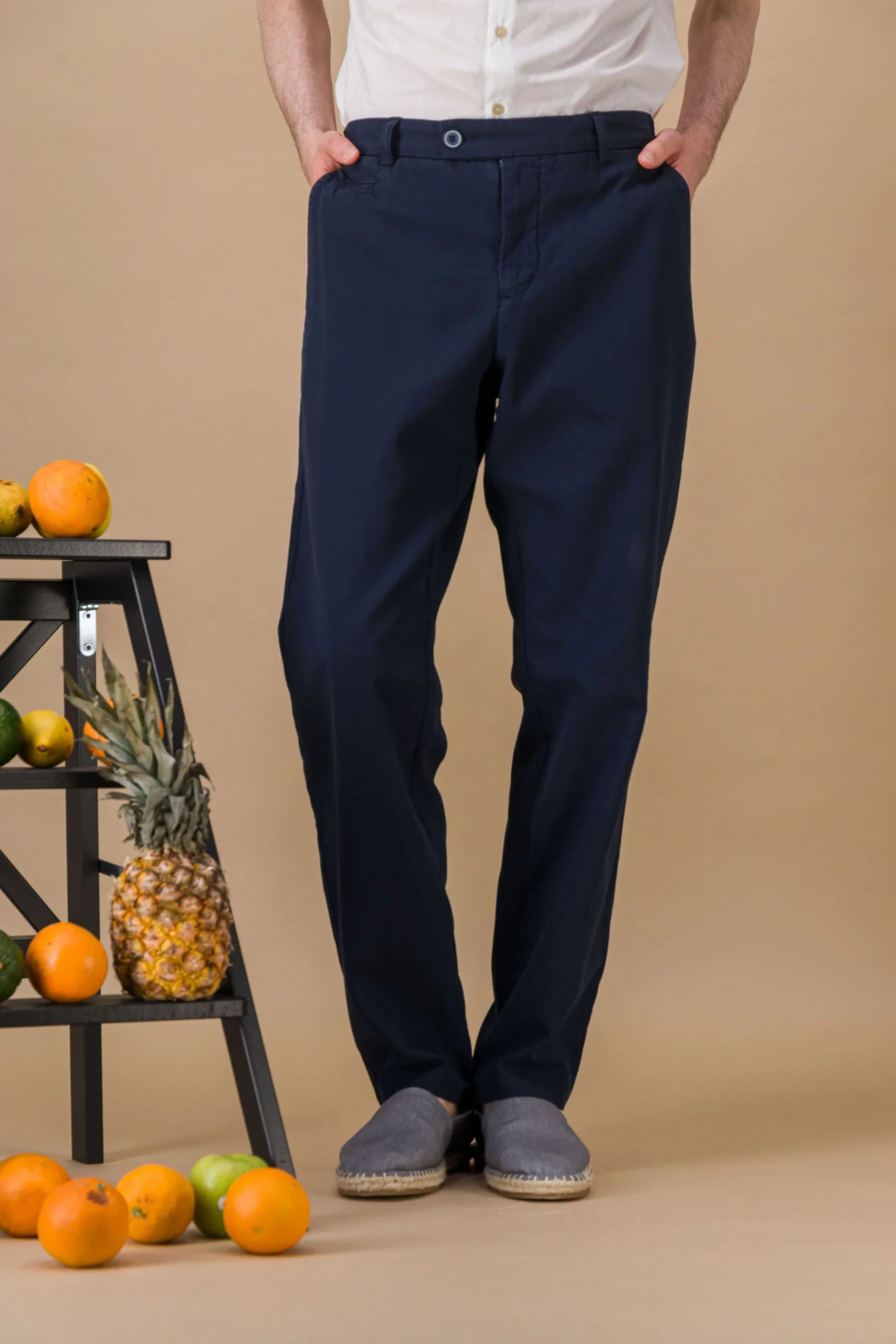 City trousers lightweight organic cotton navy